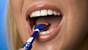 Cách trị mảng bám xanh